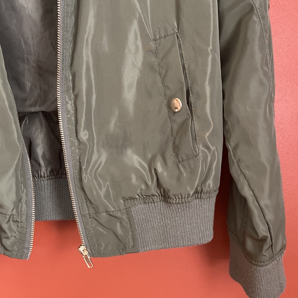 CHARLOTTE RUSSE JACKET - Picture 12 of 12